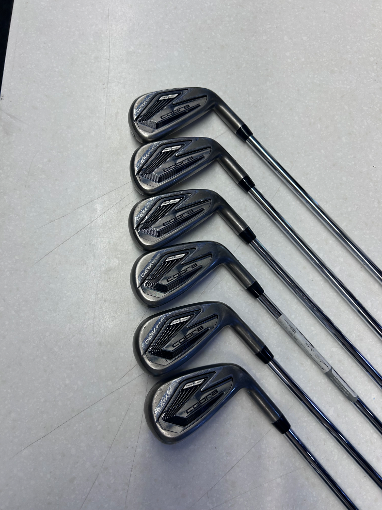 Cobra DARKSPEED Regular Stål 5-Pw - Demoklubba
